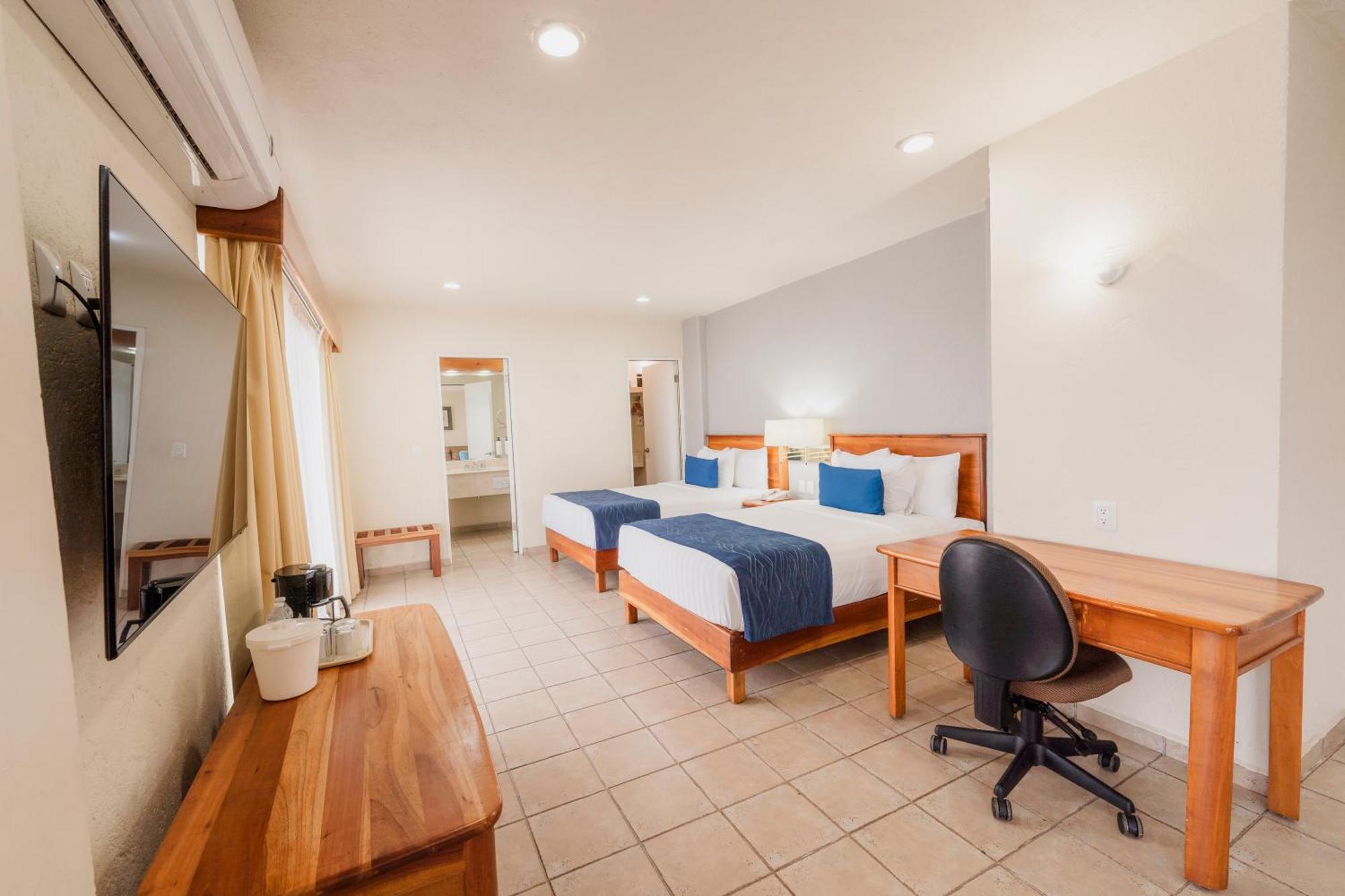 Comfort Inn Tampico Kültér fotó