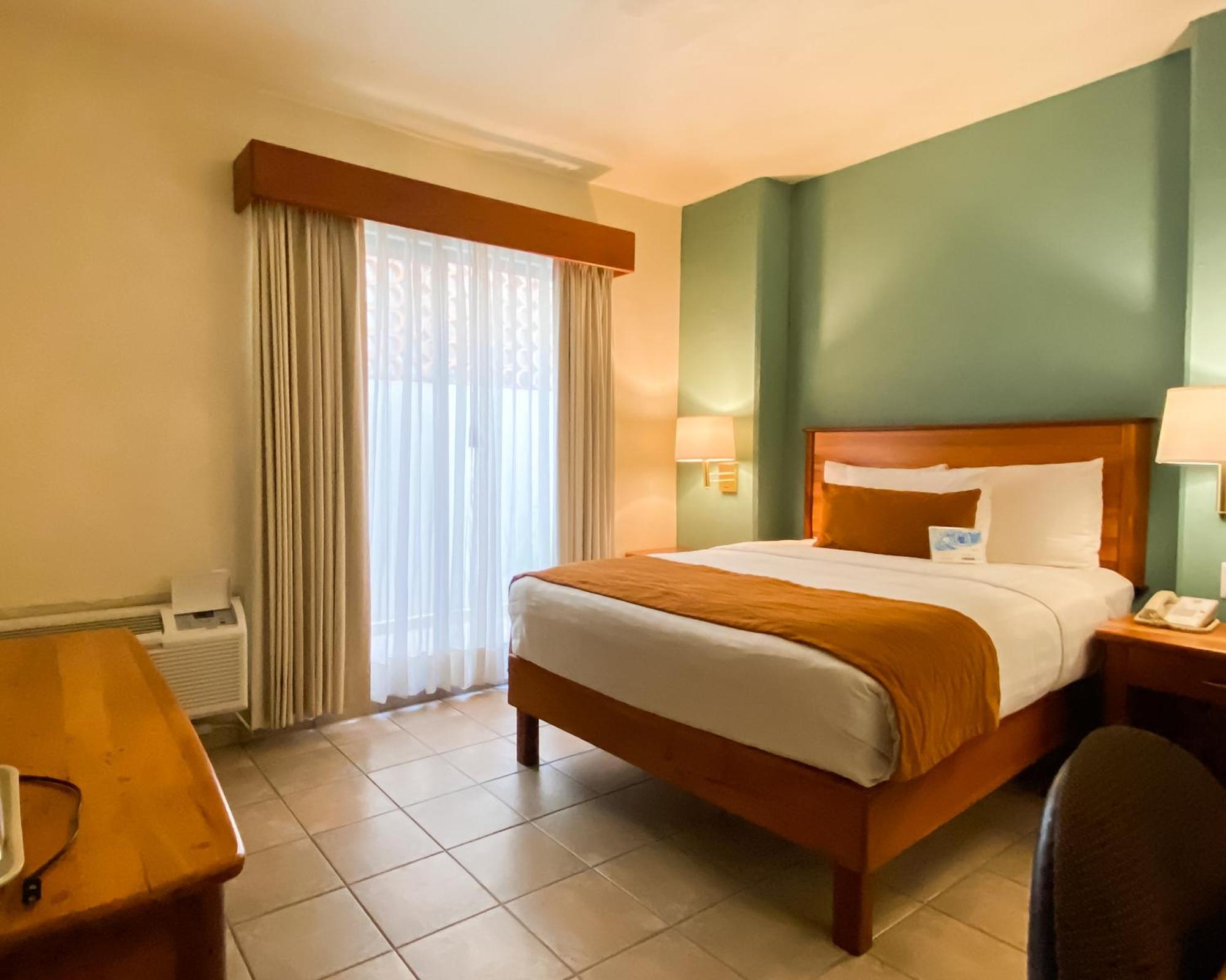 Comfort Inn Tampico Kültér fotó