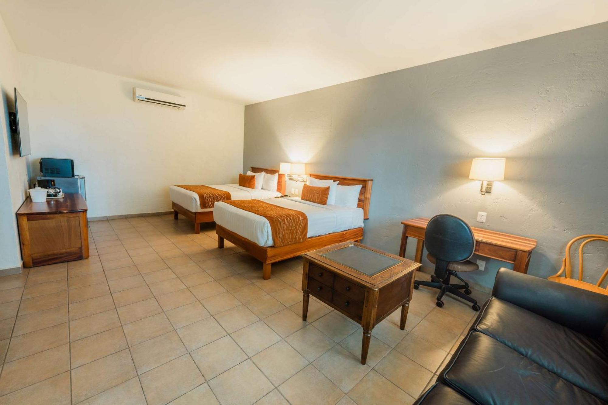 Comfort Inn Tampico Kültér fotó