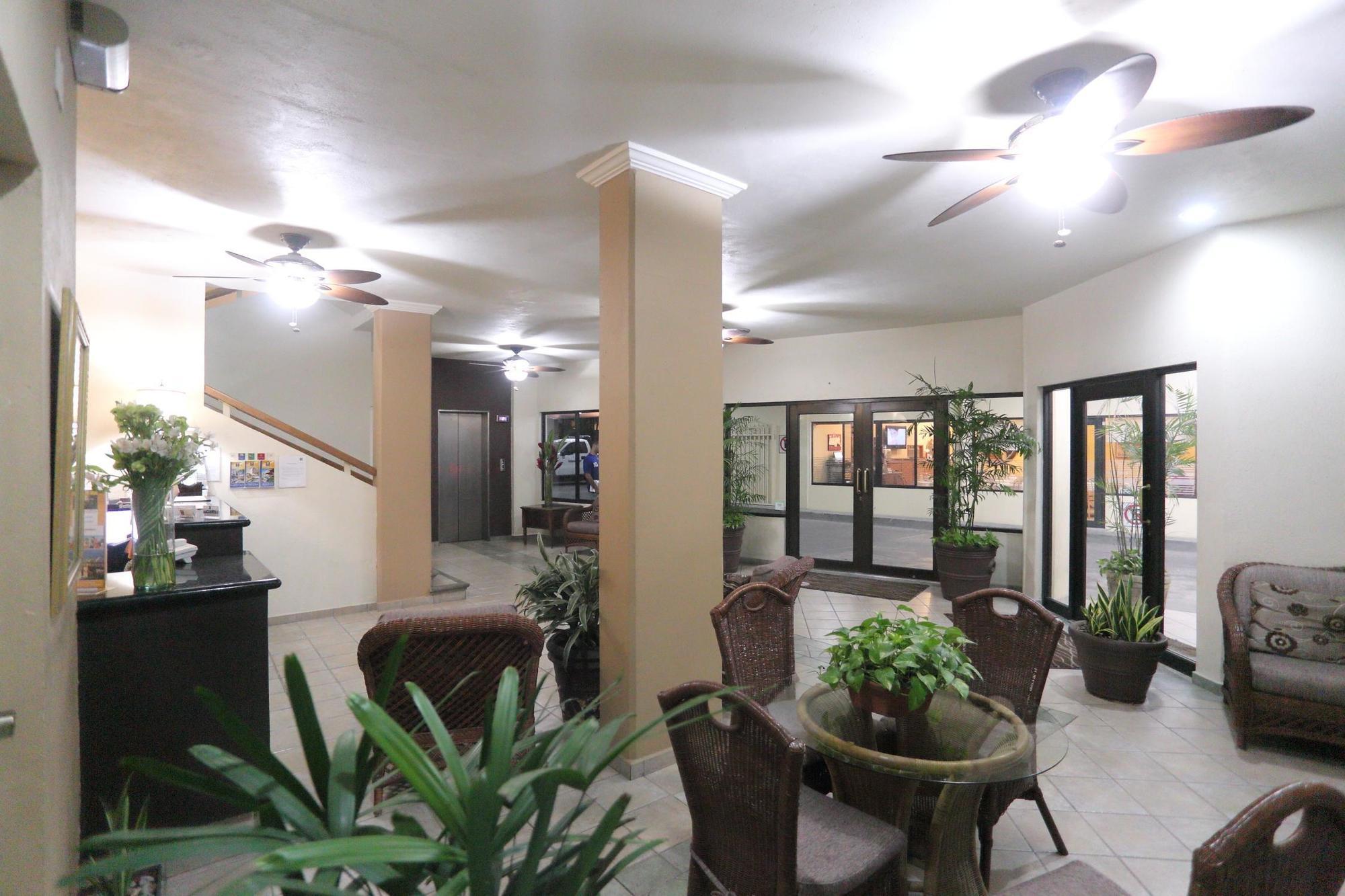 Comfort Inn Tampico Kültér fotó